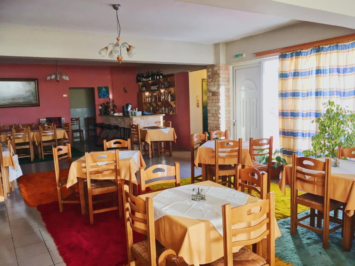Ξενοδοχείο "Ηραία" Loutra  Esterno foto